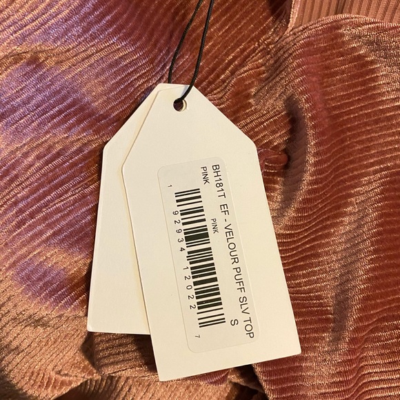 Top - Picture 5 of 5